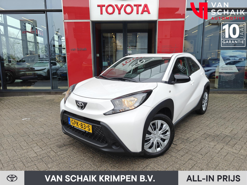 52933784-25.jpg