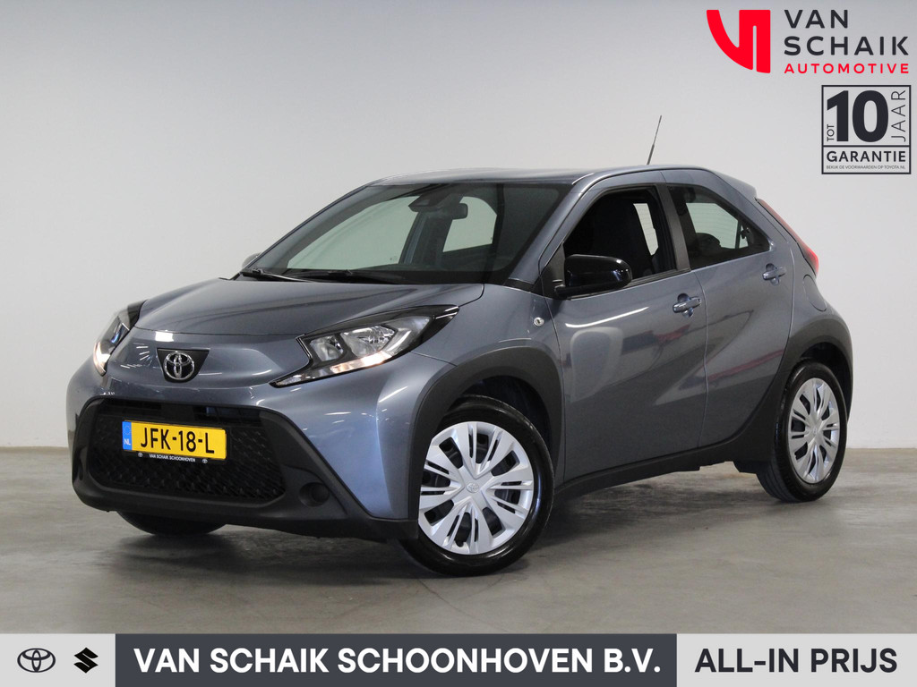 56168041